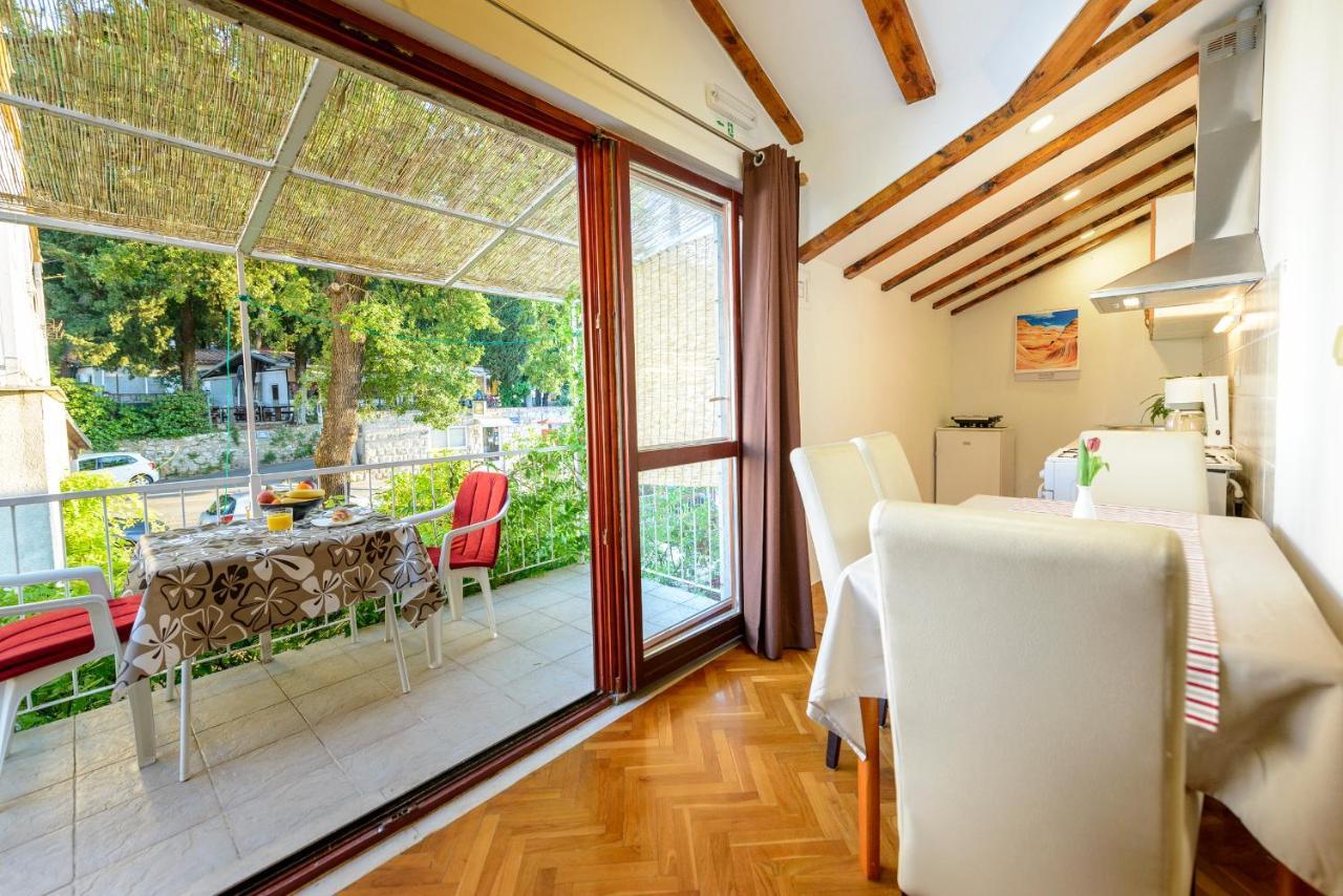 Beach Lapad Apartment Villa Tolja Ragusa Esterno foto